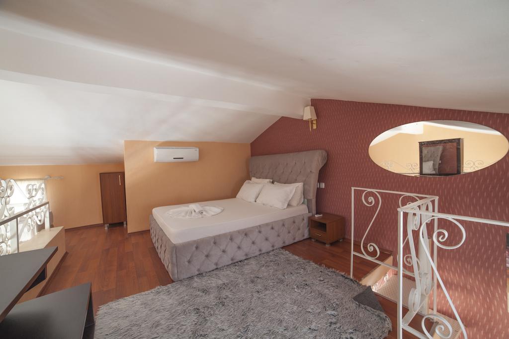 Peace Boutique Hotel