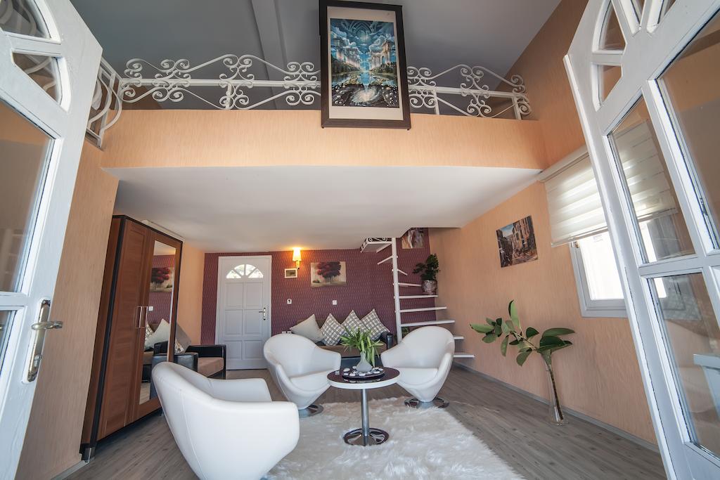 Peace Boutique Hotel
