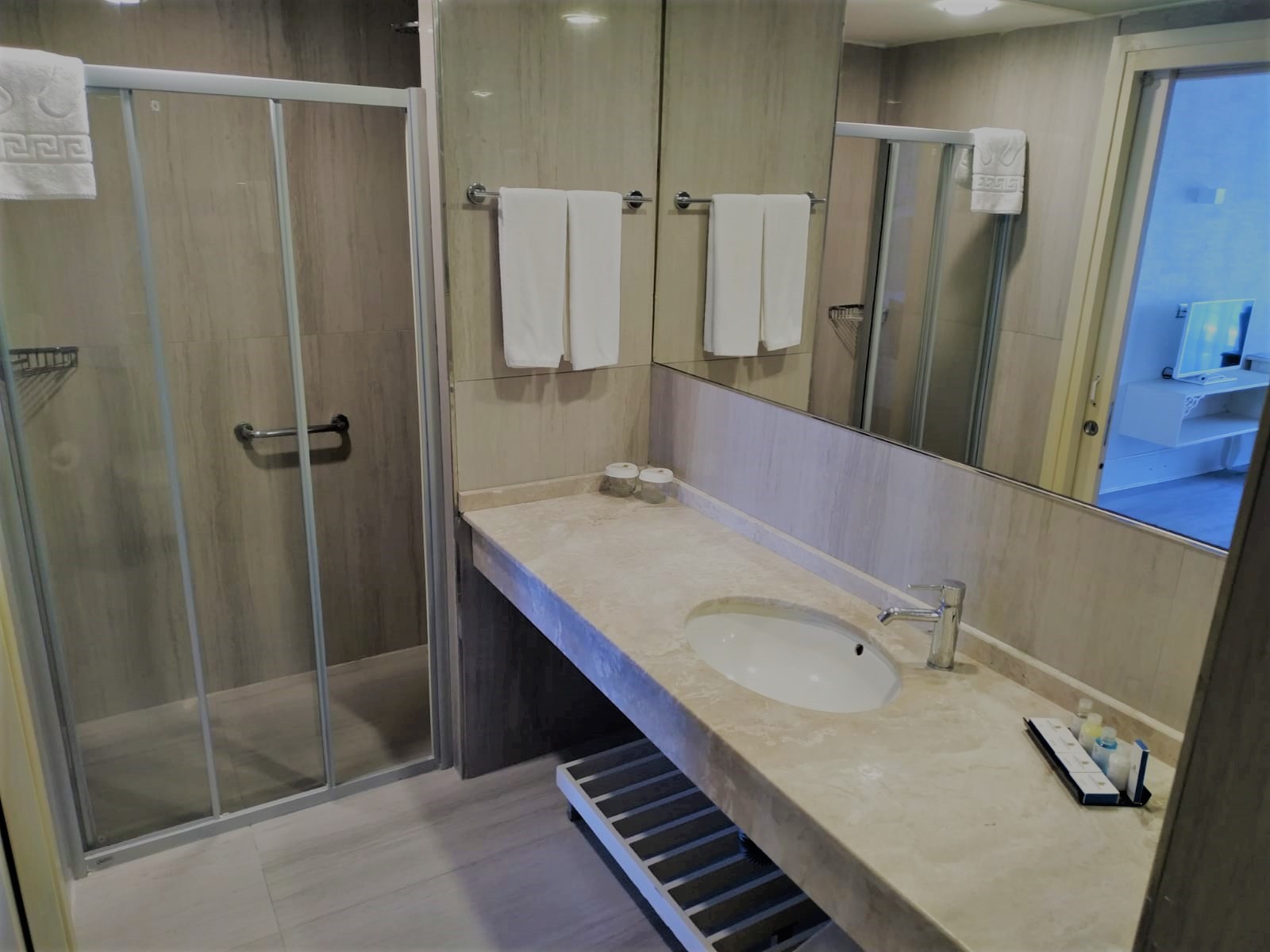 Porto Beach Resort Exclusive