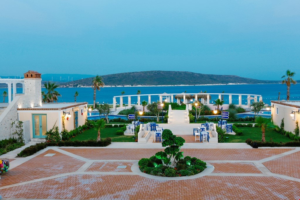 Porto Beach Resort Exclusive