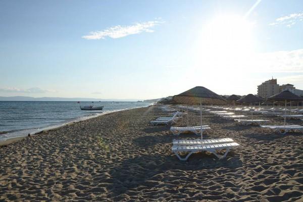 Rapsodi Beach Resort