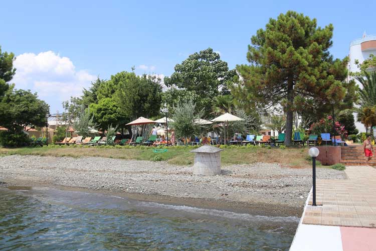 Rena Hotel