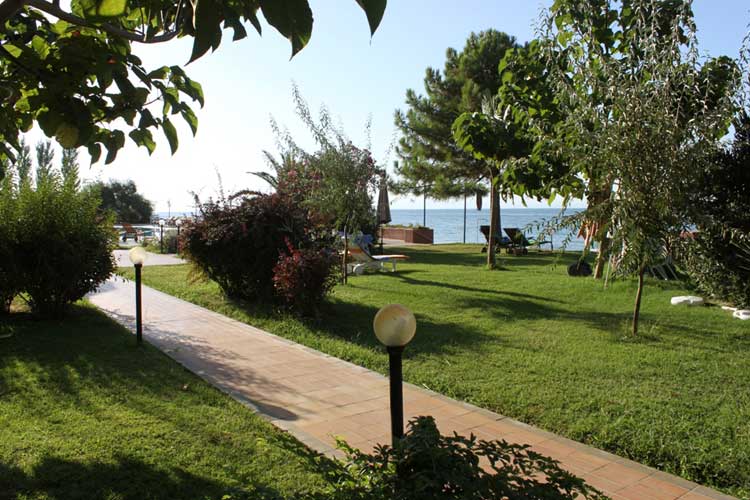 Rena Hotel