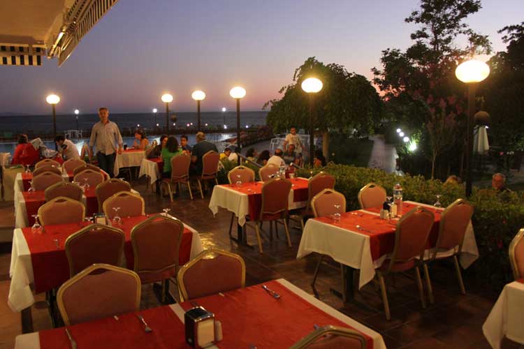 Rena Hotel