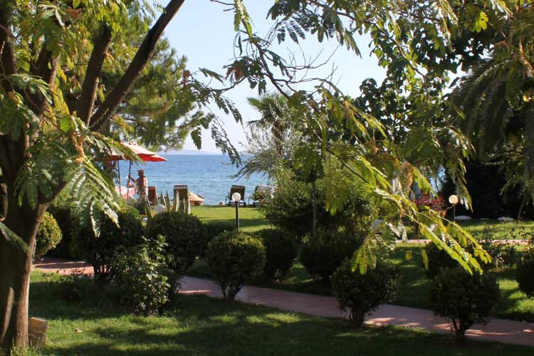 Rena Hotel