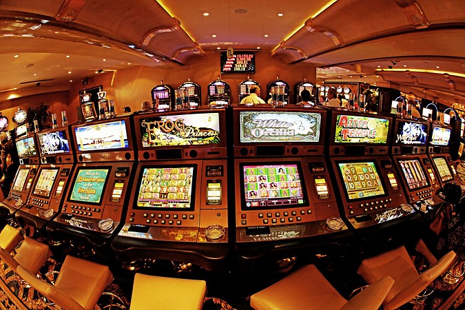 Rocks Hotel & Casino