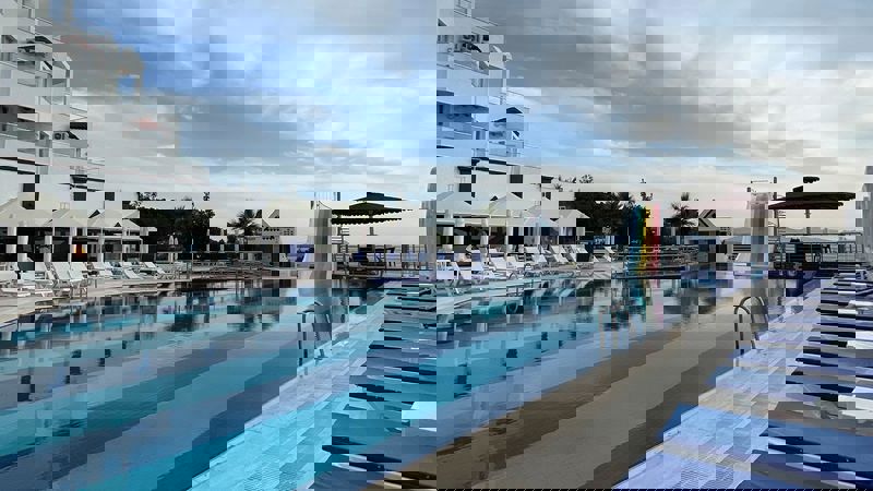 Roseira Beach Resort