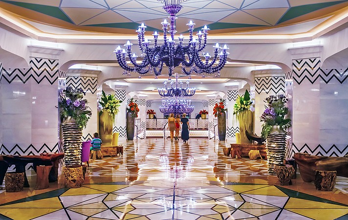 Royal Taj Mahal