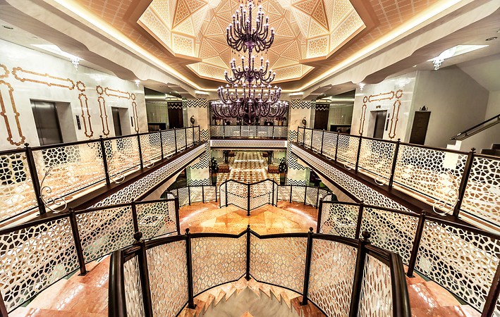 Royal Taj Mahal