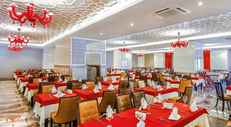 Royal Taj Mahal