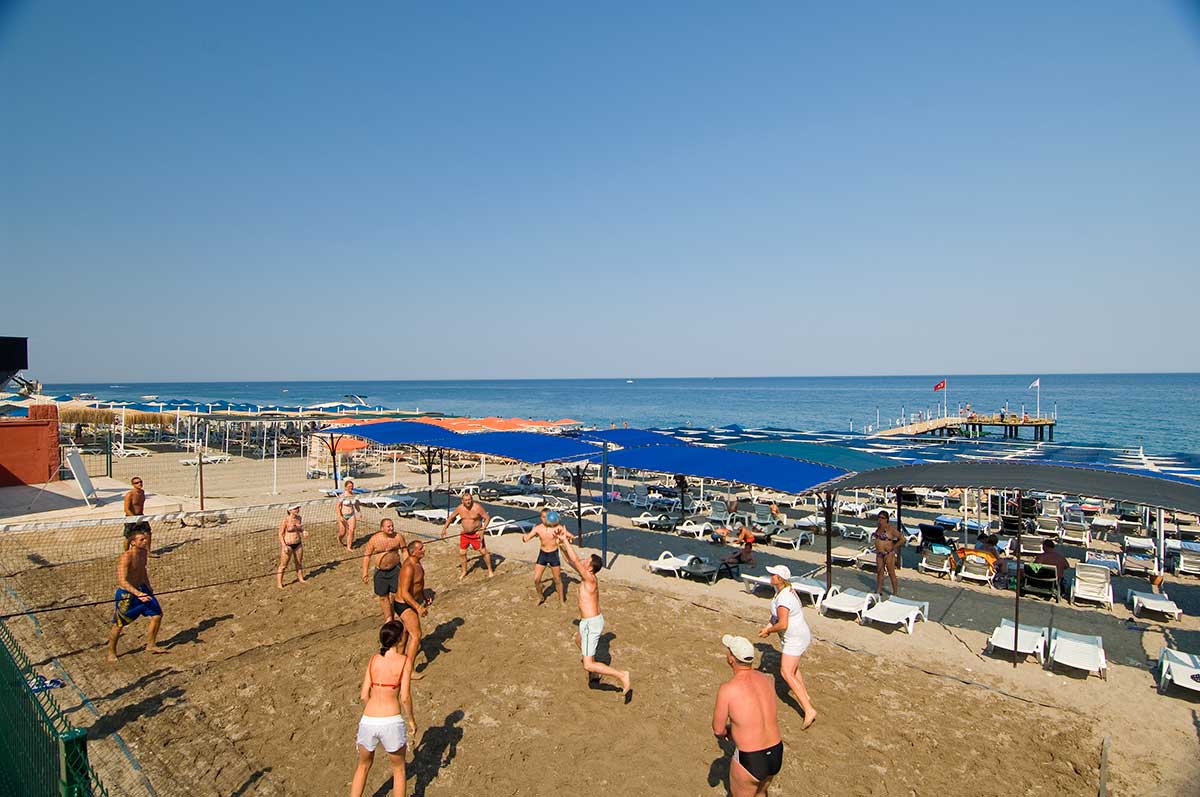 Sailor's Beach Club