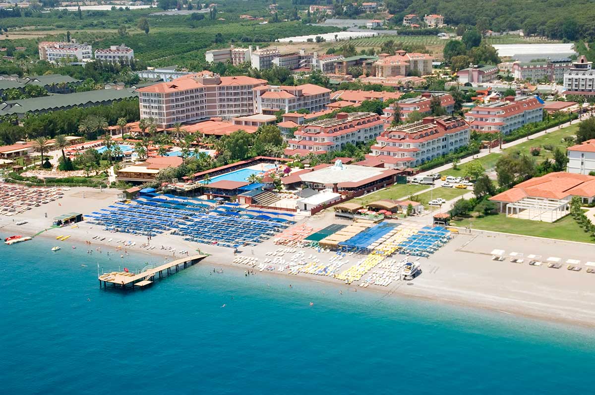 Sailor's Beach Club