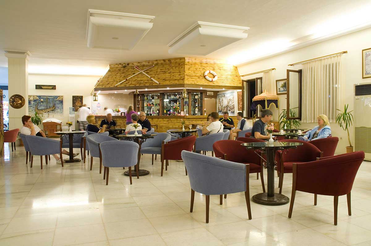 Sailor's Beach Club