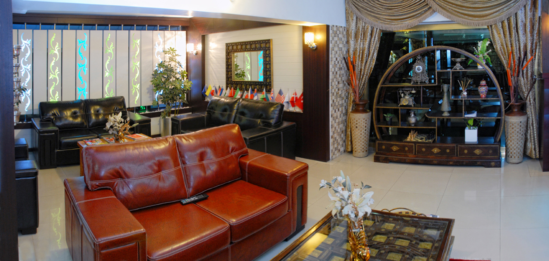 Sea Side Hotel