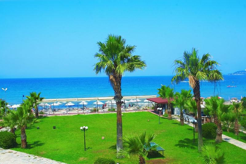 Sentinus Beach Hotel