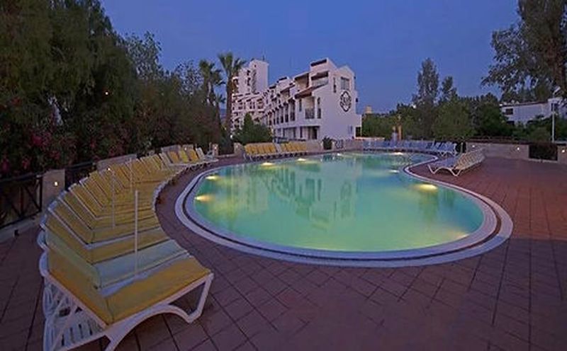 Sentinus Beach Hotel