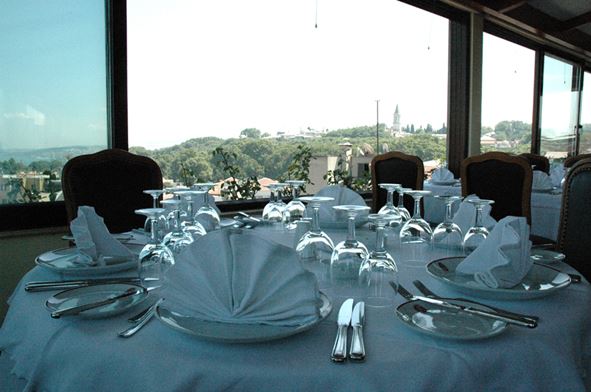 Seres Hotel
