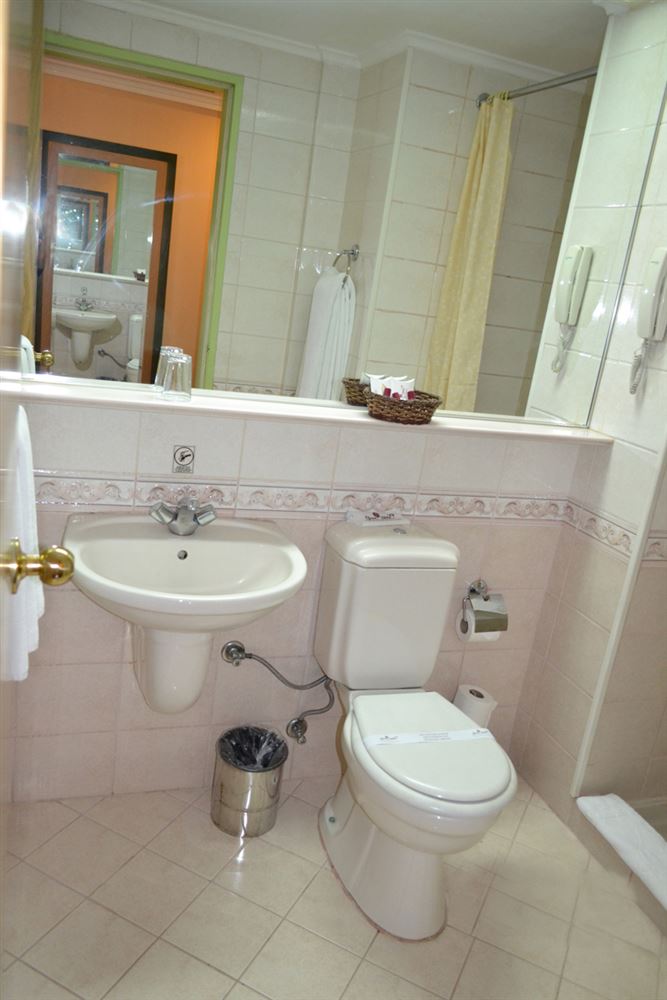 Seres Hotel