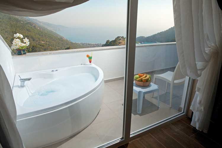 Sertil Deluxe Hotel