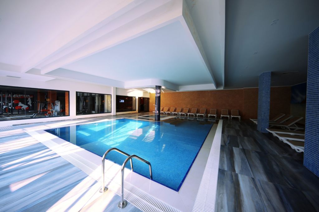 Sey Beach Hotel & Spa