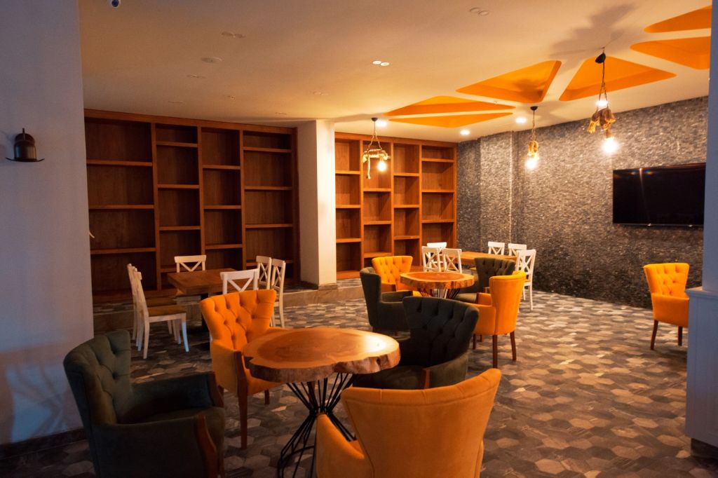 Sey Beach Hotel & Spa