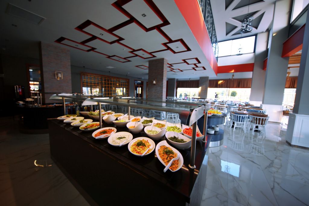 Sey Beach Hotel & Spa