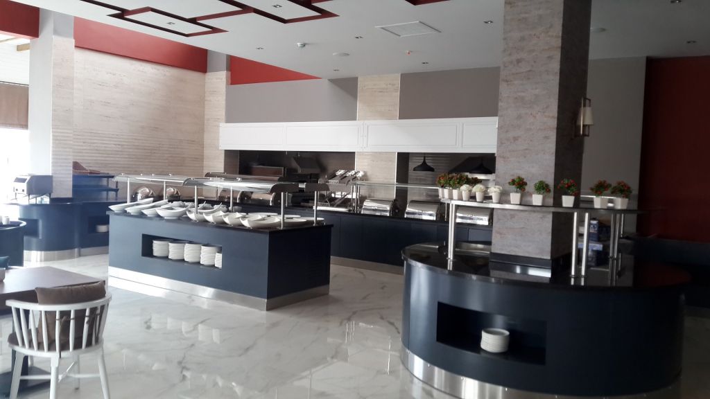 Sey Beach Hotel & Spa