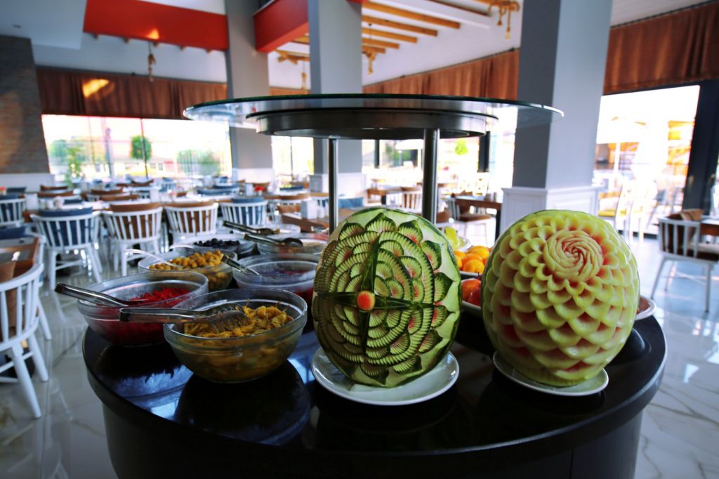 Sey Beach Hotel & Spa
