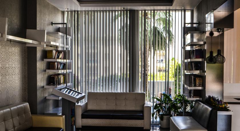 Side Kum Hotel