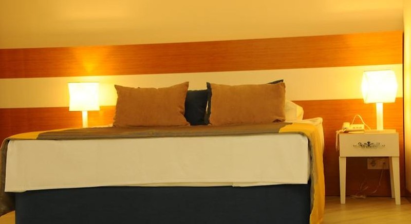 Side Rose Hotel