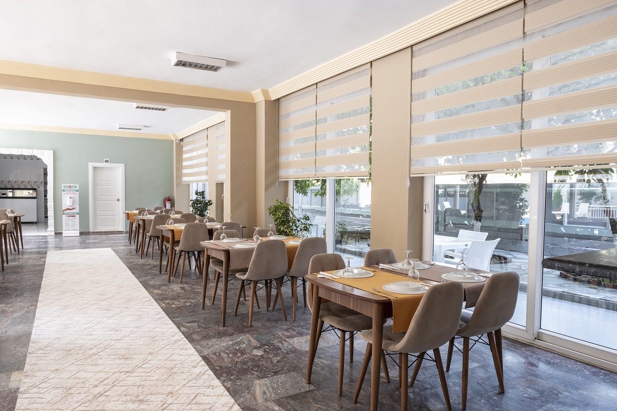 Side Spring Hotel
