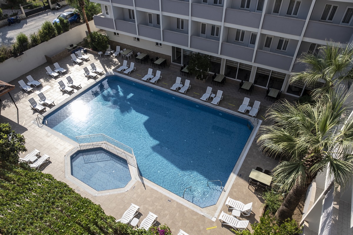 Side Spring Hotel