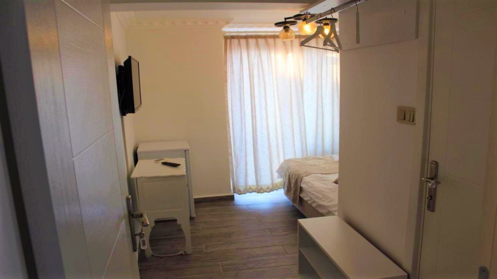 Silenos Boutique Hotel