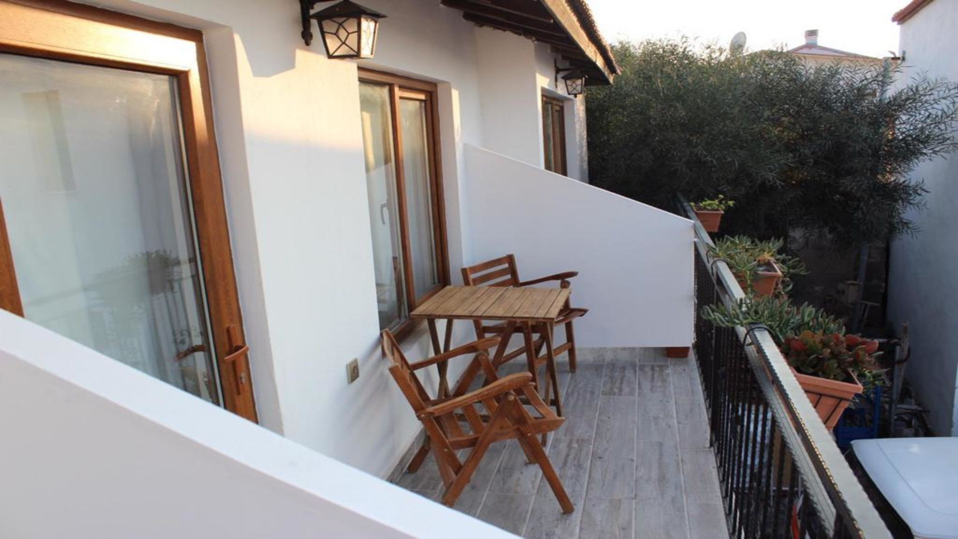 Silenos Boutique Hotel