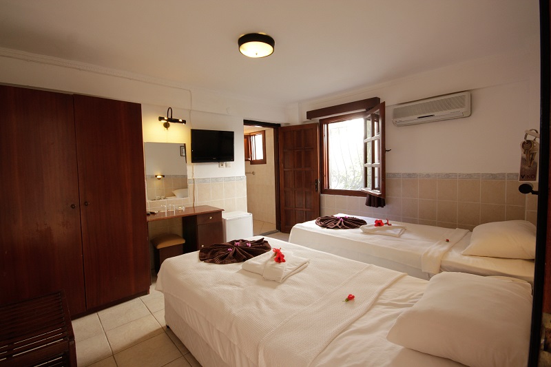 Sun And Sea Beach Hotel