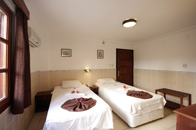 Sun And Sea Beach Hotel