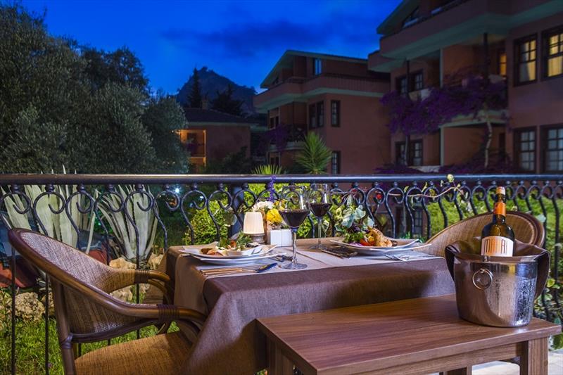 Sun City Hotel & Beach Club