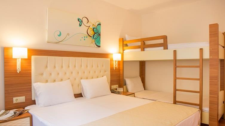 Sun City Hotel & Beach Club