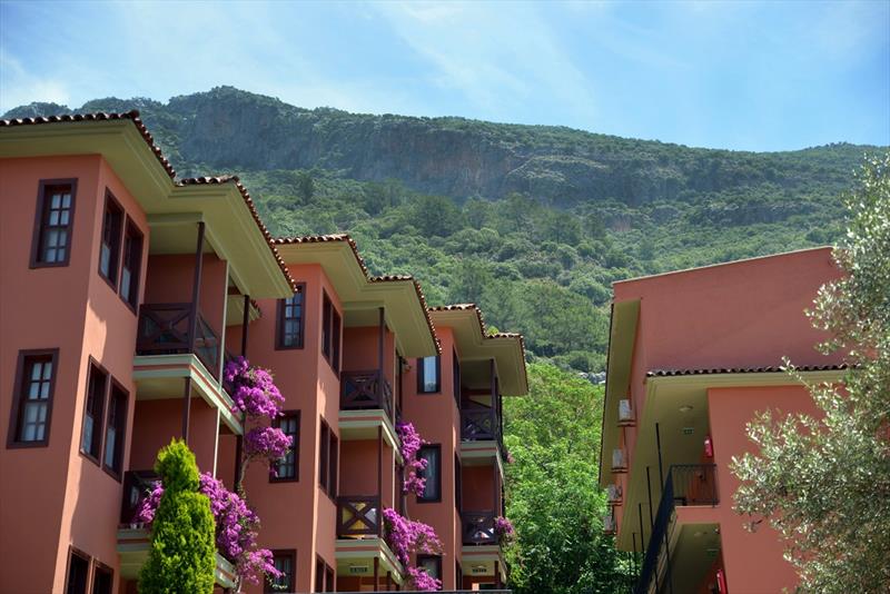 Sun City Hotel & Beach Club