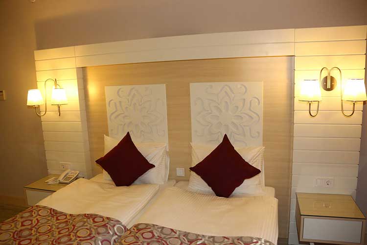 Sunmelia Beach Hotel