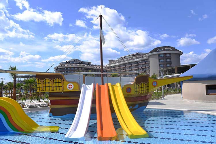 Sunmelia Beach Hotel