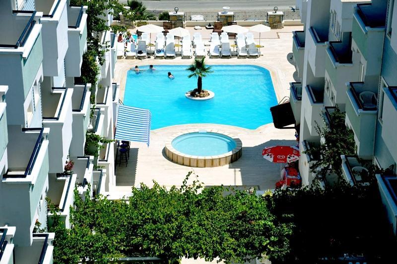Sunpoint Family Hotel