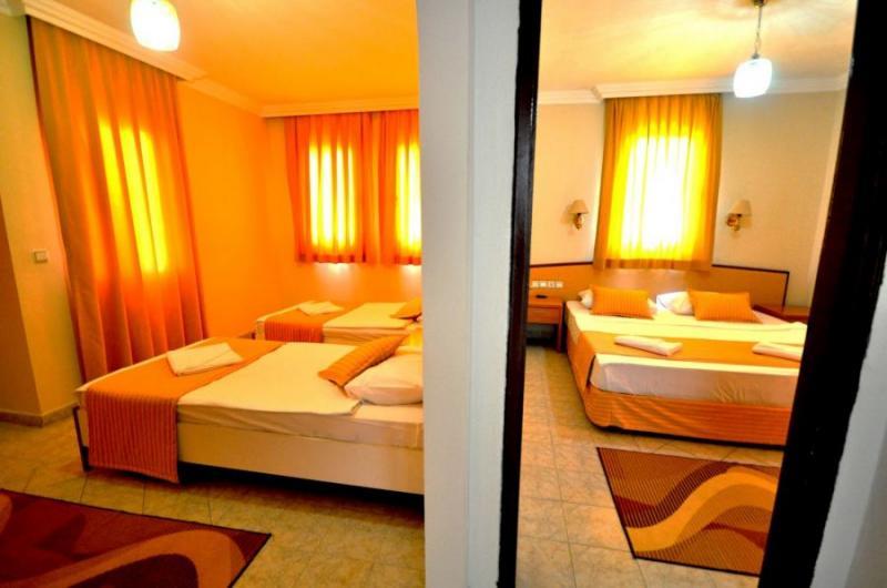Sunpoint Family Hotel