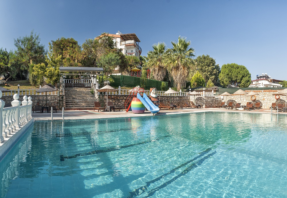 Temple Beach Hotel