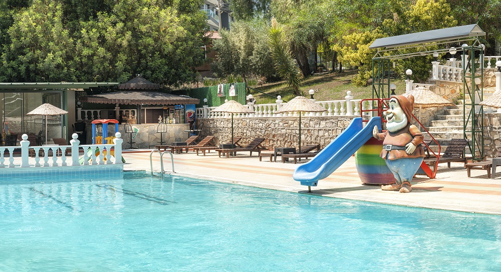 Temple Beach Hotel