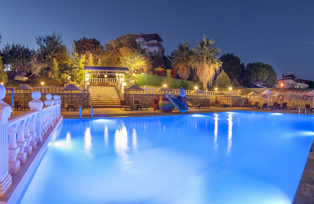 Temple Beach Hotel