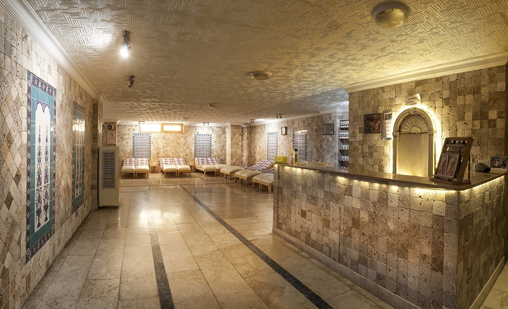 Temple Miletos Hotel