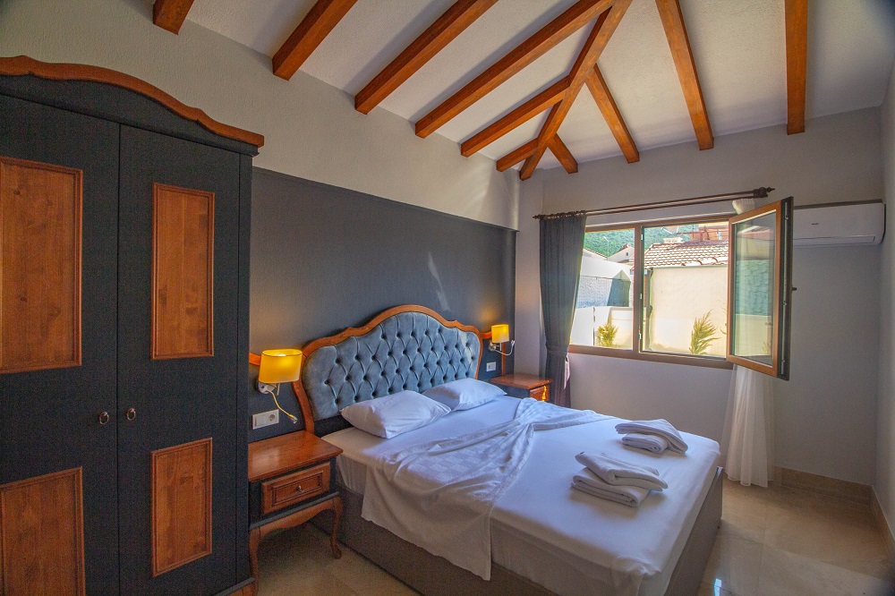 Tlos Villa