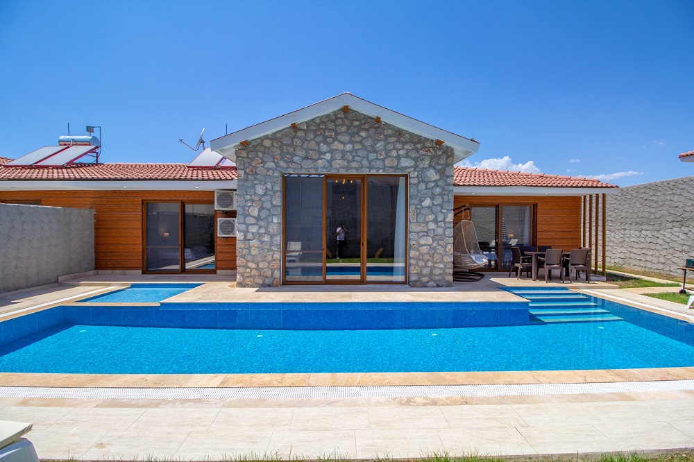 Tlos Villa