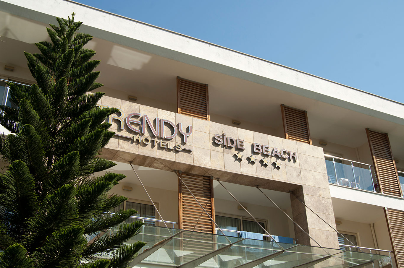 Trendy Side Beach Hotels